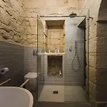 Talbot & Bons Bed & Breakfast