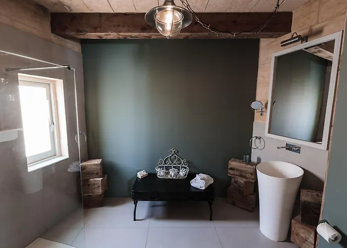 Talbot & Bons Bed & Breakfast 4*