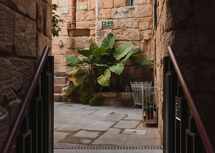 Talbot & Bons Bed & Breakfast 4*