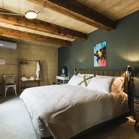 Talbot & Bons Bed & Breakfast 3*