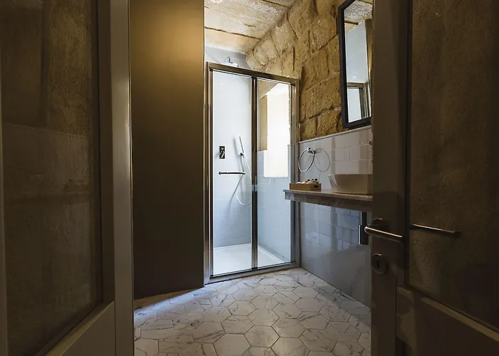 Talbot & Bons לינה וארוחת בוקר 4*